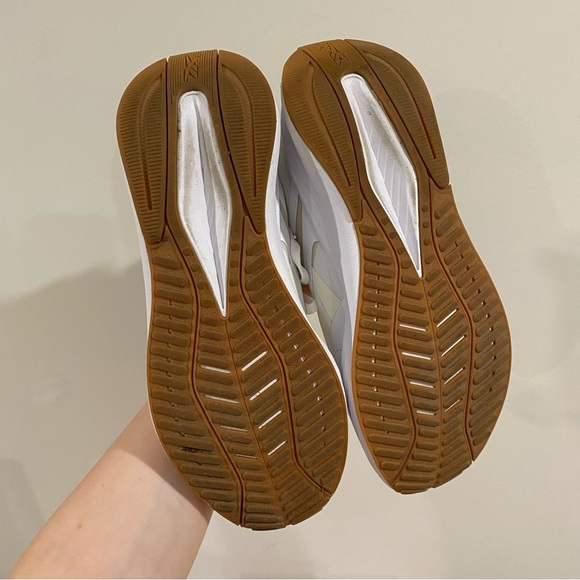 Reebok | White Running Shoes Sneakers 🤍 - Picture 7 of 12